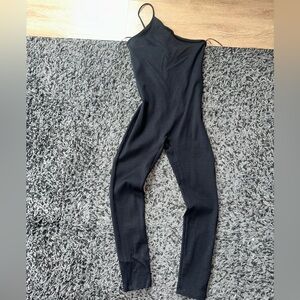 Brand new Zara jumpsuit ribbed black . Size medium
